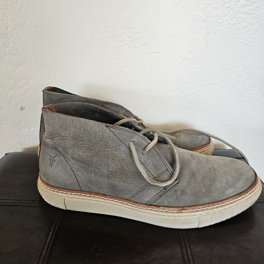 Frye Essex Gray Leather Chukka Smart Casual Preppy British Aristocrate Boots Sz9